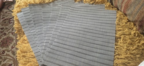 Bnwt silver grey - silver, table